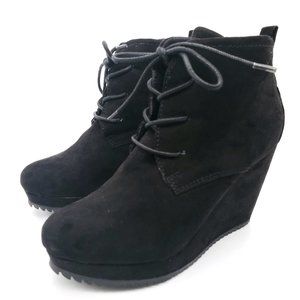 Aldo Aelawia-98 Women's Size 8 Black Suede Bootie